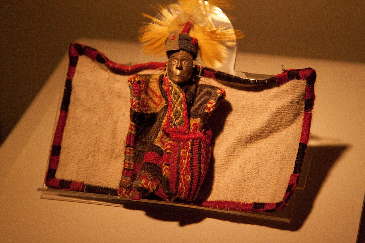 Small sculpture found with the Llullaillaco mummies (Wikimedia, 2009)